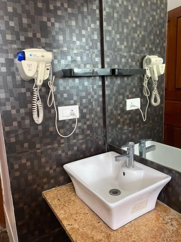 Avi Fortune Suites - Near Bangalore International Airport Exterior photo